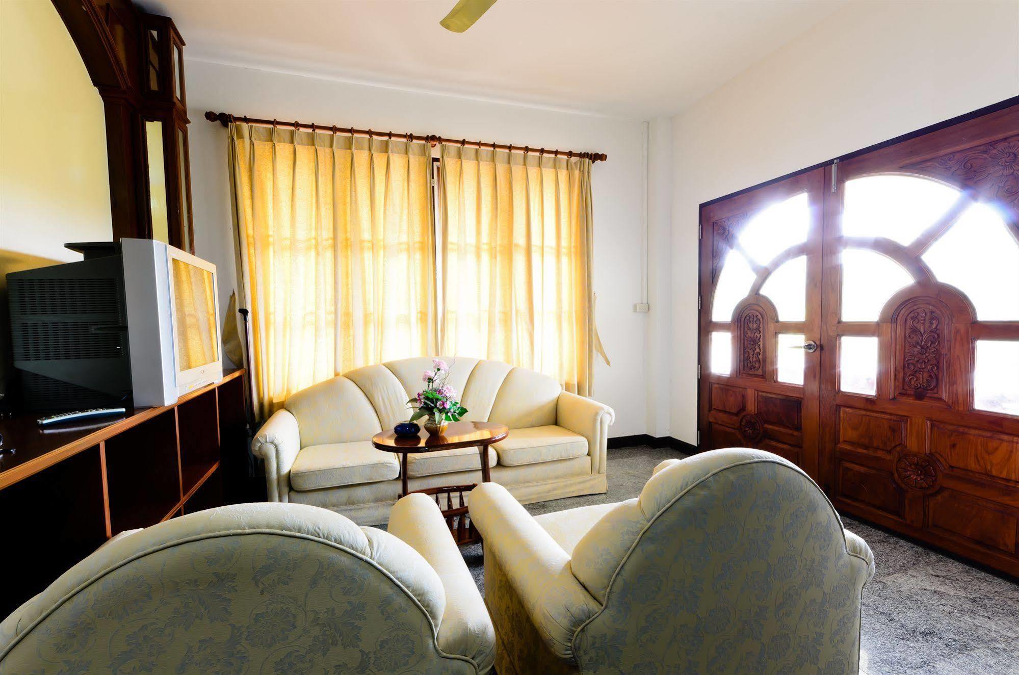 Sananwan Beach B&B Bang Saphan Noi Dış mekan fotoğraf
