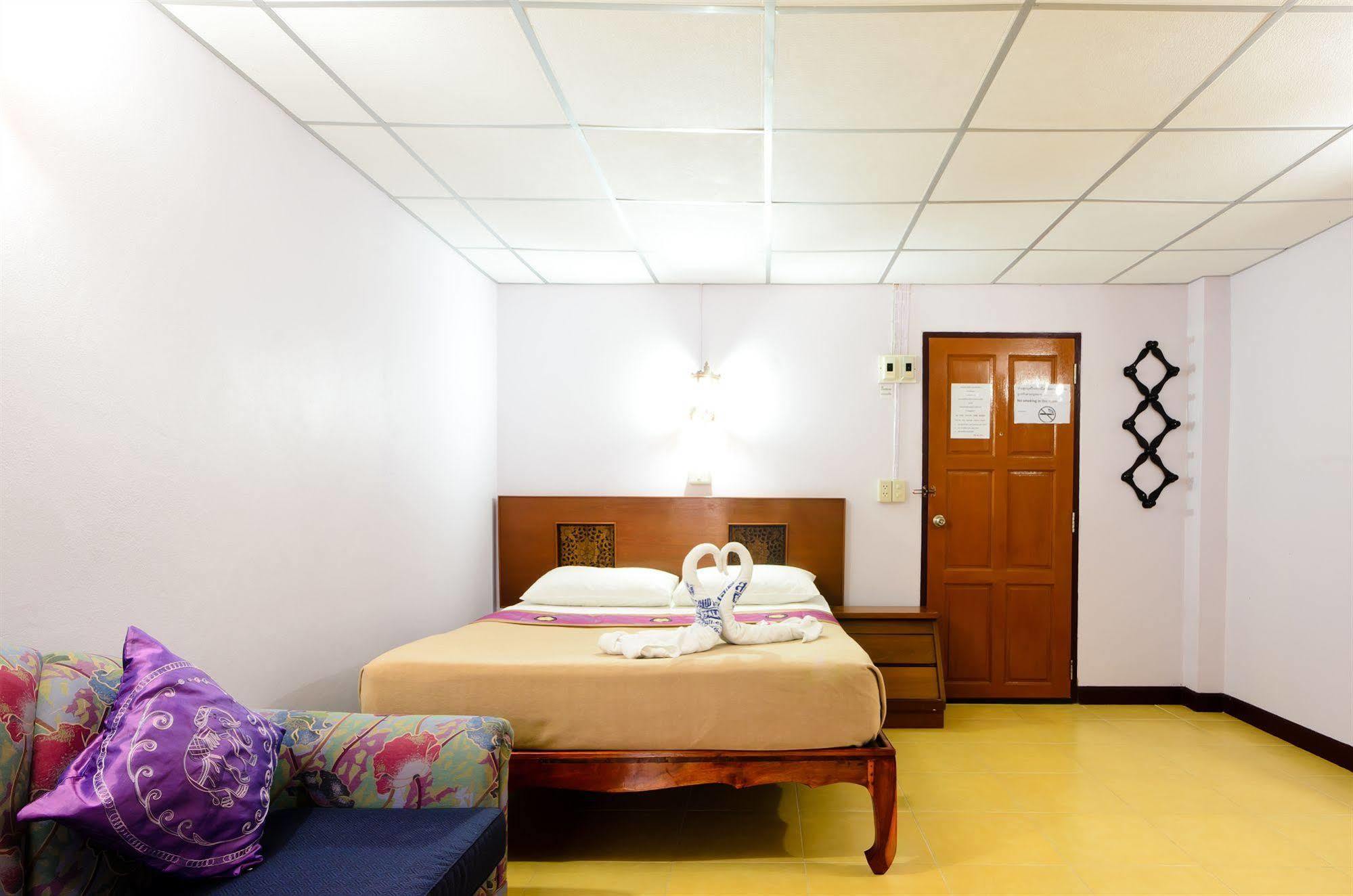 Sananwan Beach B&B Bang Saphan Noi Dış mekan fotoğraf