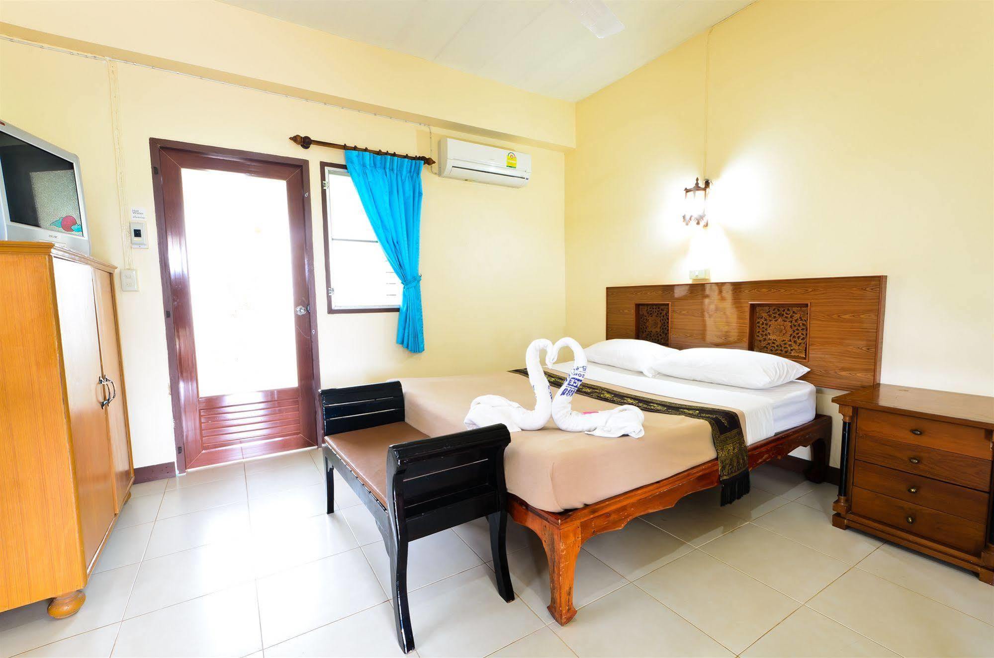 Sananwan Beach B&B Bang Saphan Noi Dış mekan fotoğraf