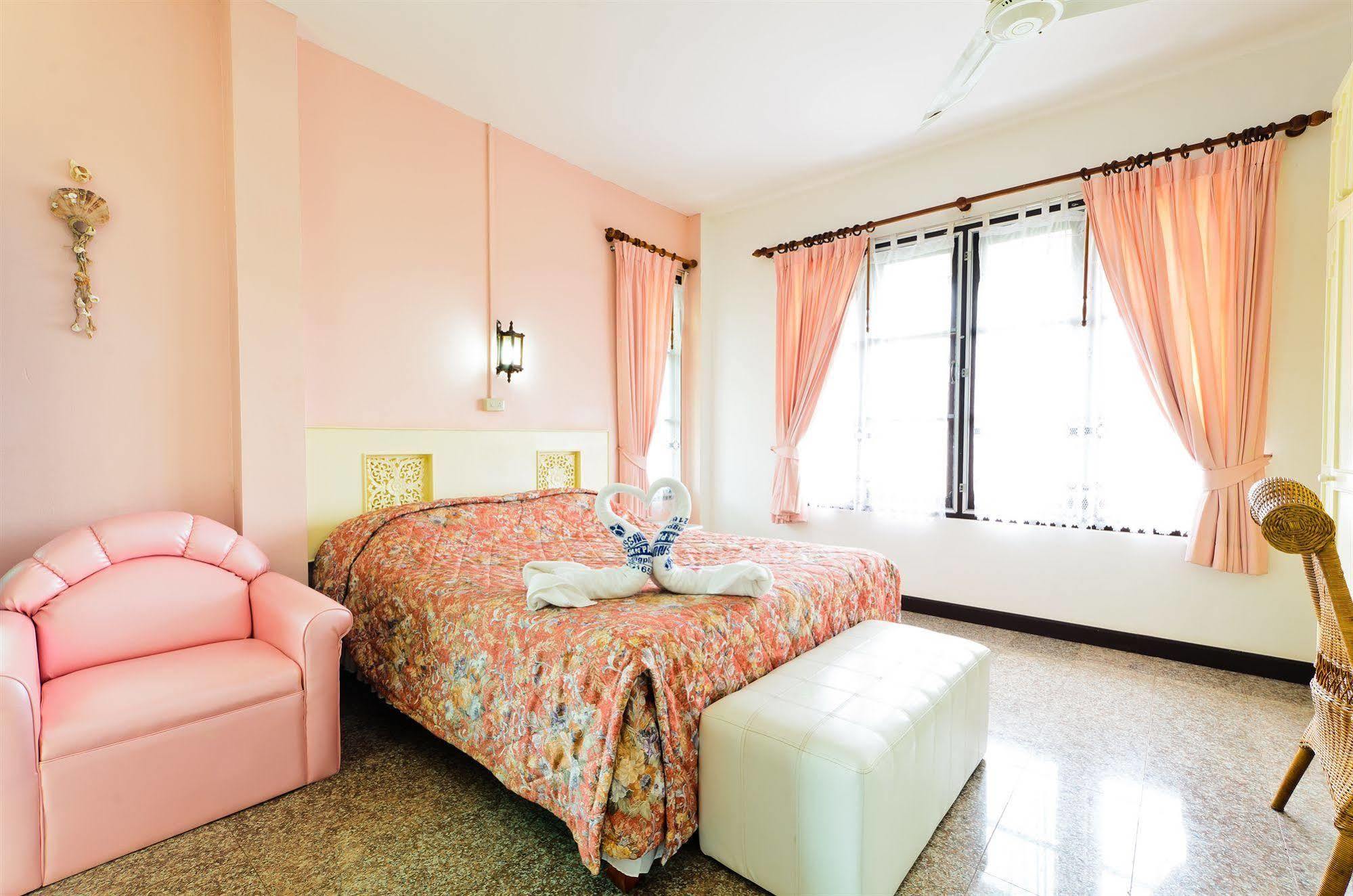 Sananwan Beach B&B Bang Saphan Noi Dış mekan fotoğraf