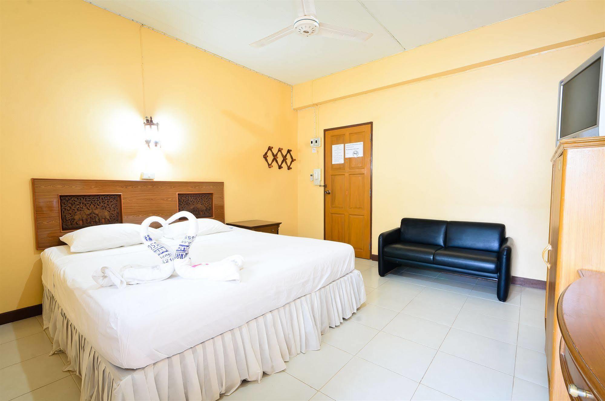 Sananwan Beach B&B Bang Saphan Noi Dış mekan fotoğraf